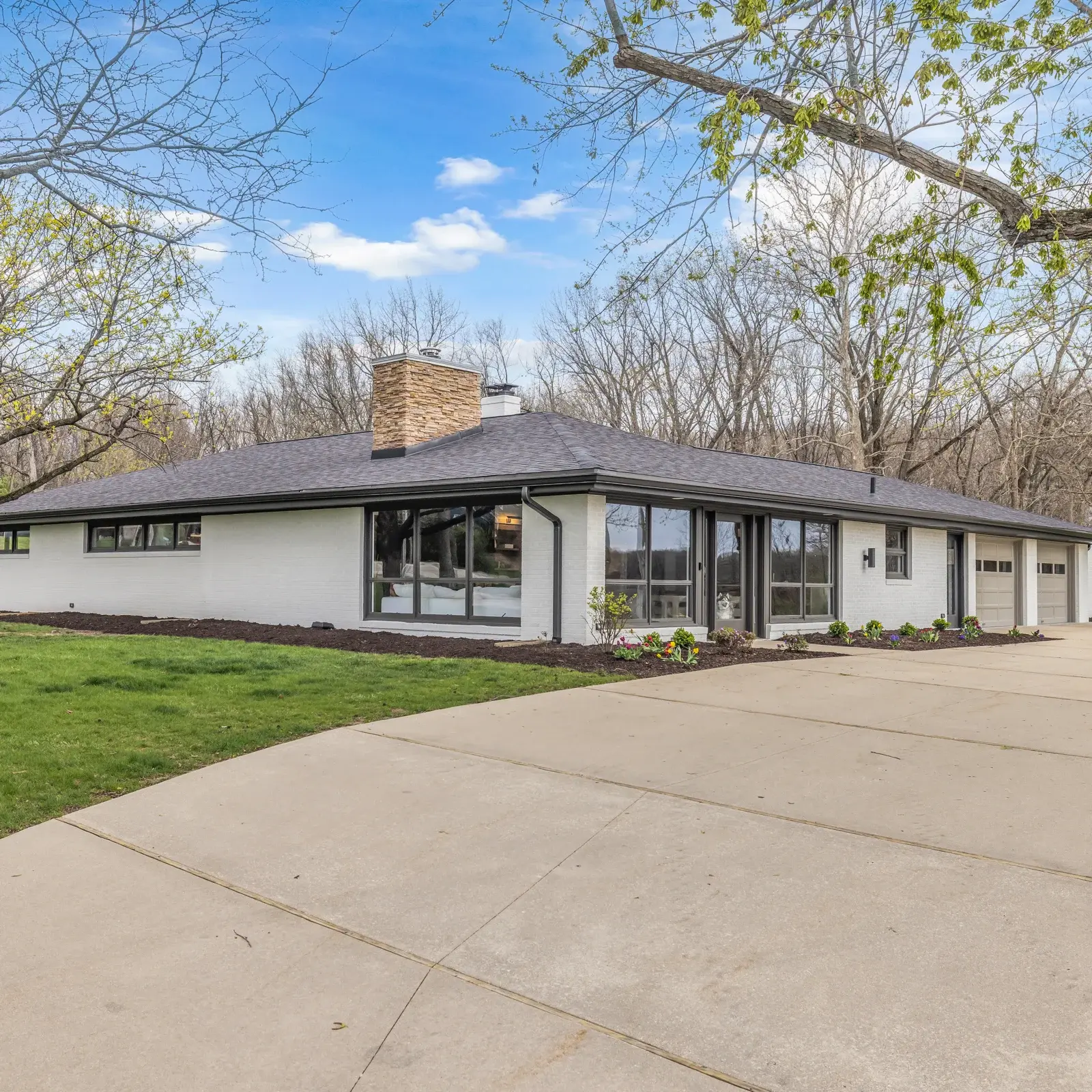 Featured exterior painting transformation in Decatur Illinois